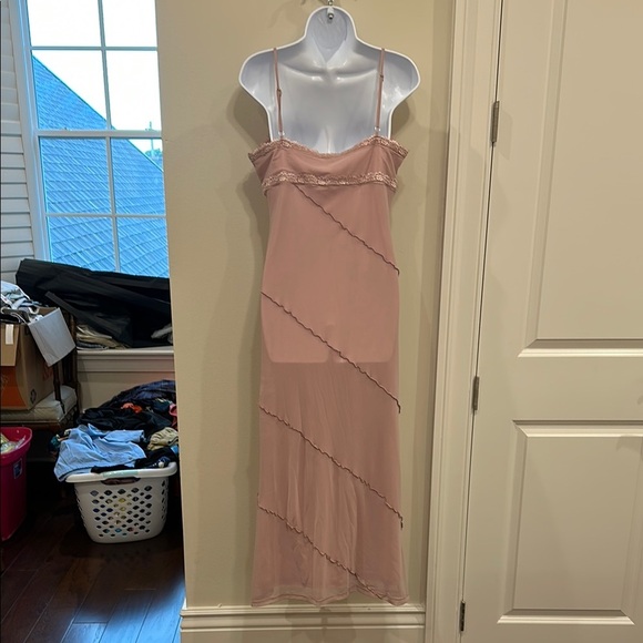 NWT Bailey Rose Pink Spaghetti Strap Maxi Dress- large - Picture 6 of 8